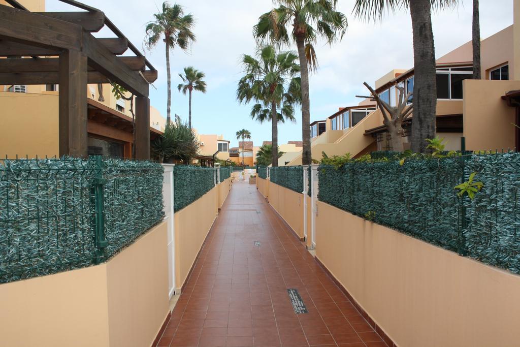 Anju Villas Los Delfines Bravo'S Apartments Corralejo Esterno foto